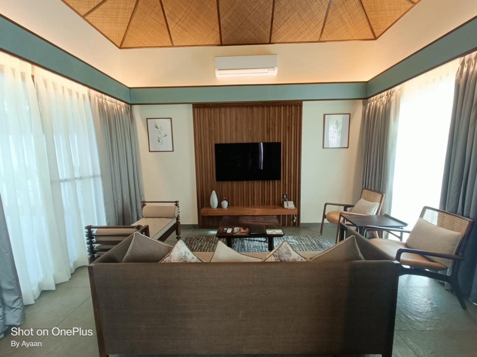 The Golkonda Resort And Spa Hyderabad Exterior photo