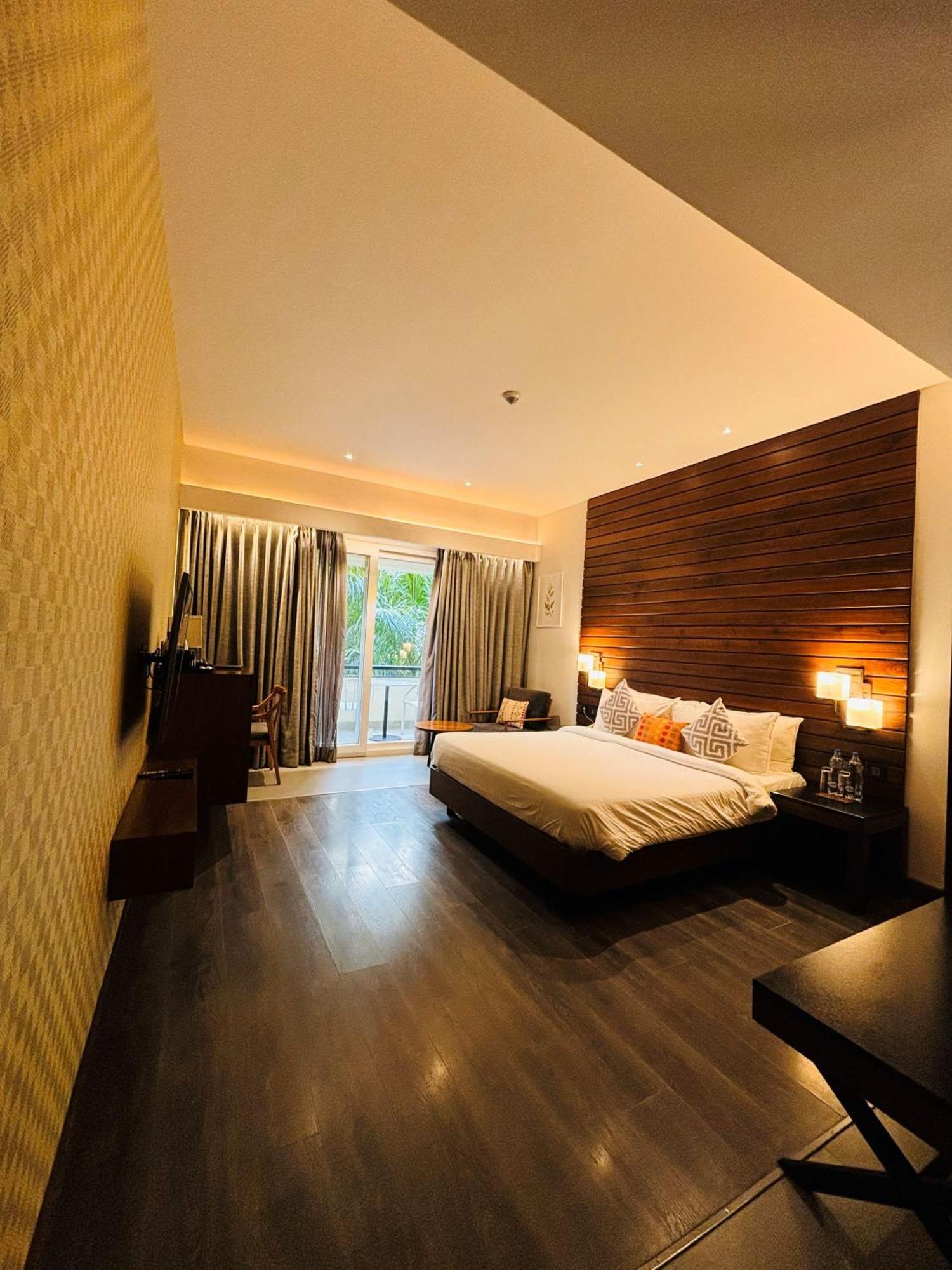 The Golkonda Resort And Spa Hyderabad Exterior photo