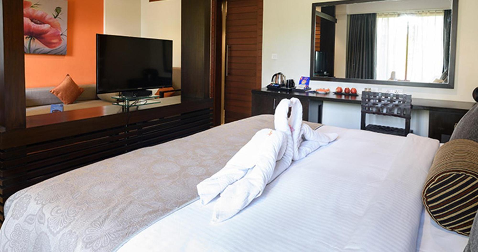 The Golkonda Resort And Spa Hyderabad Exterior photo