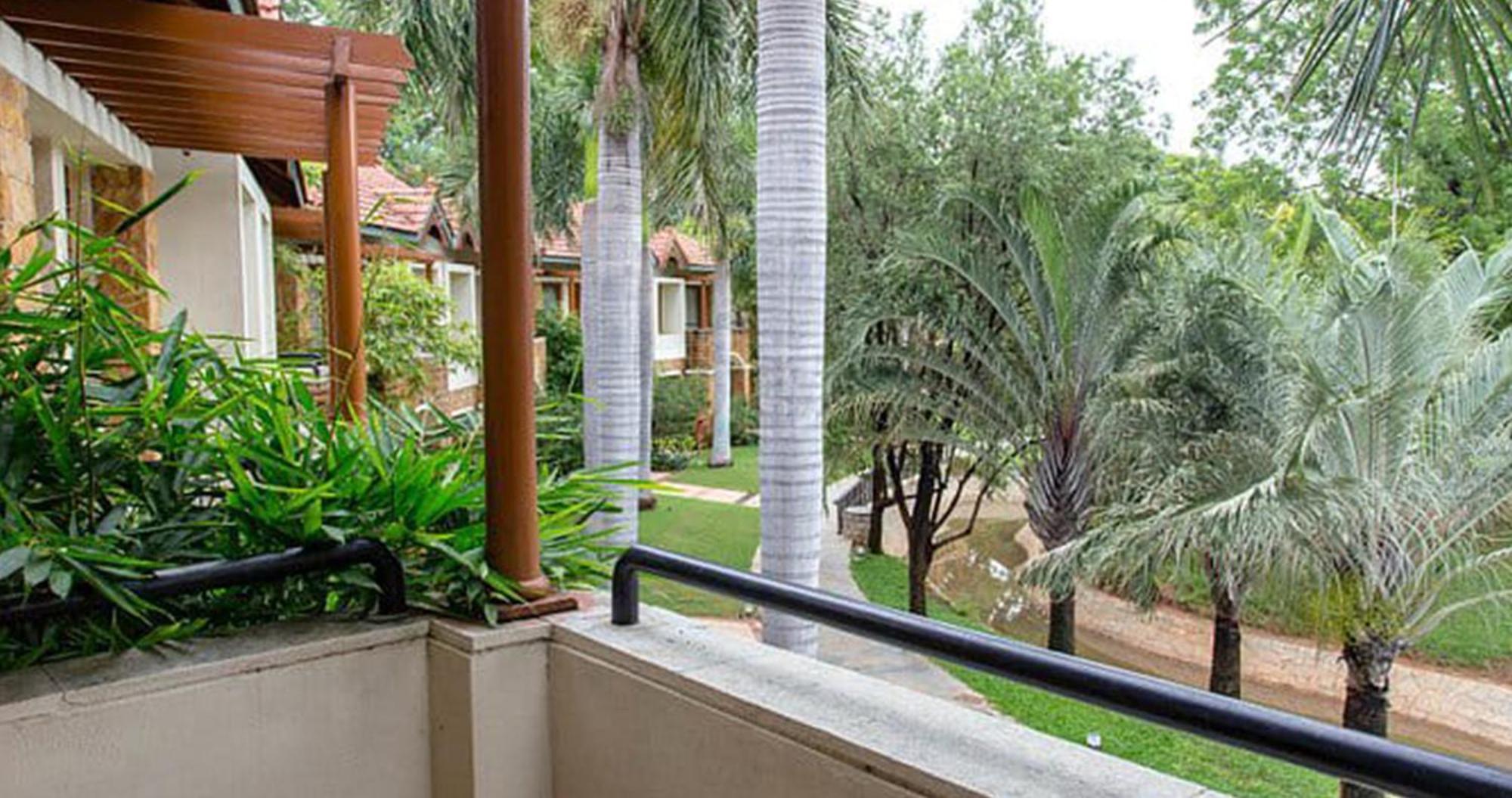 The Golkonda Resort And Spa Hyderabad Exterior photo